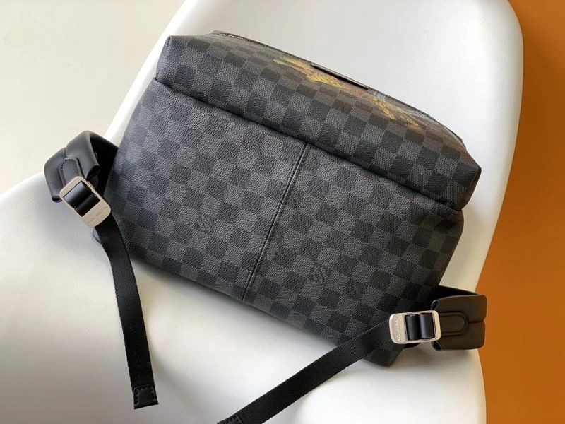 Sleek Louis Vuitton Backpacks 94426