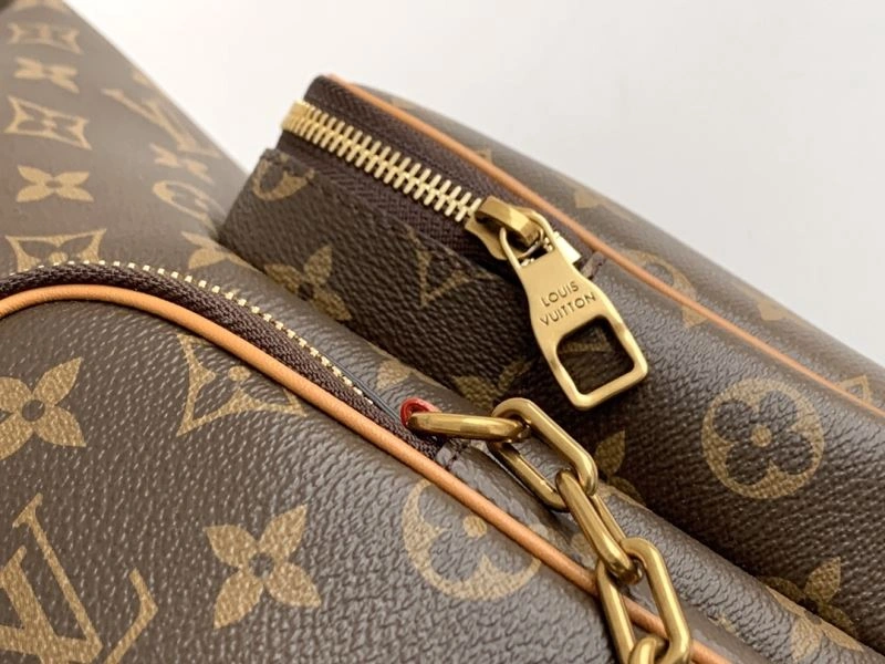 Louis Vuitton Backpacks Durable 94422