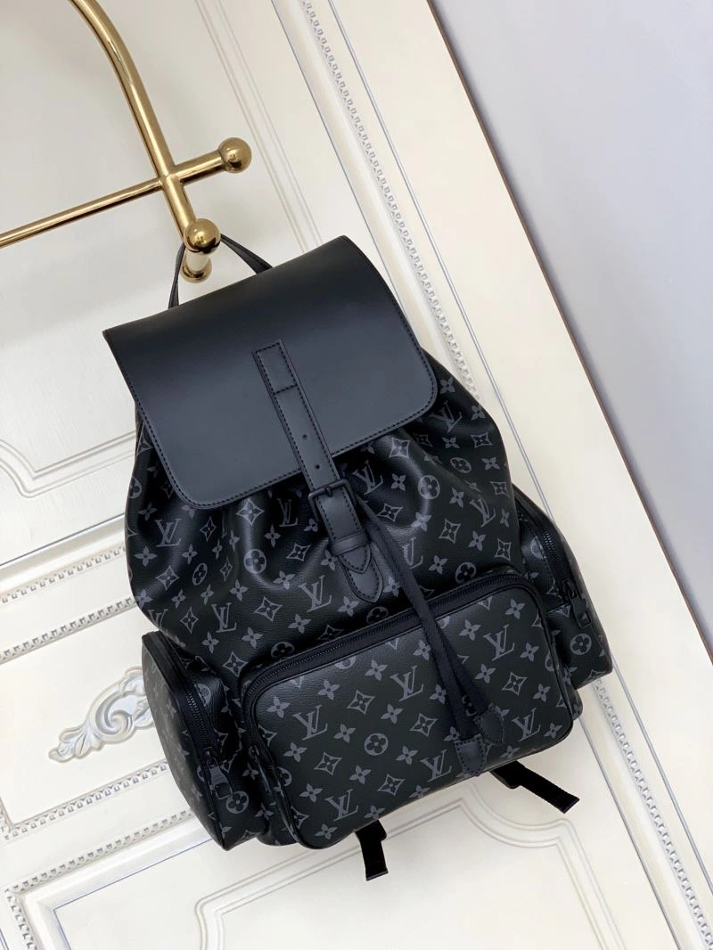 Unisex Louis Vuitton Backpacks 94420