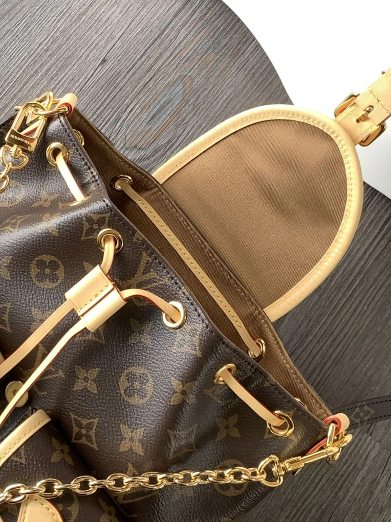 Louis Vuitton Backpacks Bright 93904