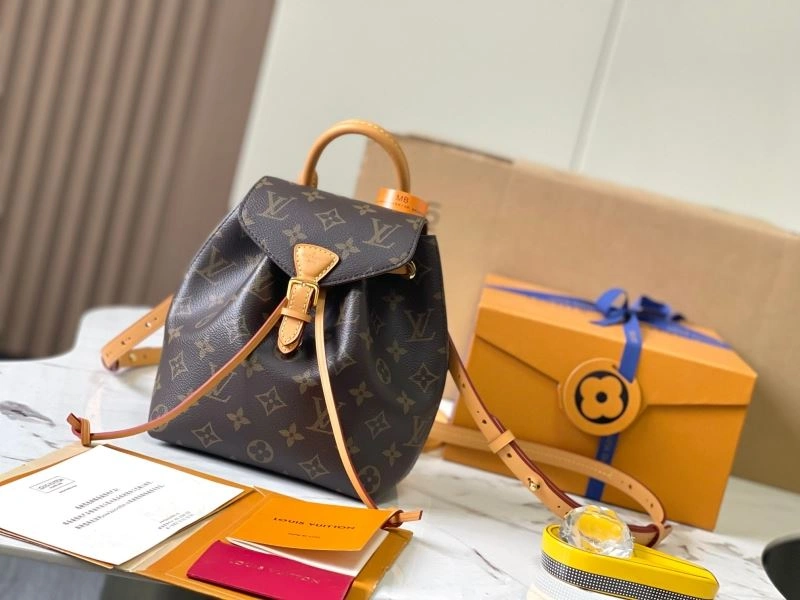 Louis Vuitton Backpacks Youthful 93759