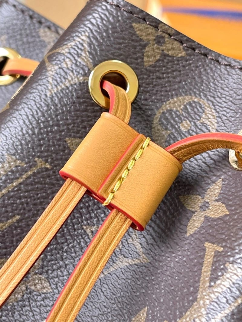 Louis Vuitton Backpacks Youthful 93759
