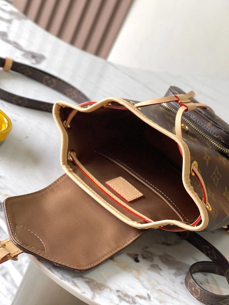 Louis Vuitton Backpacks Sporty 93711