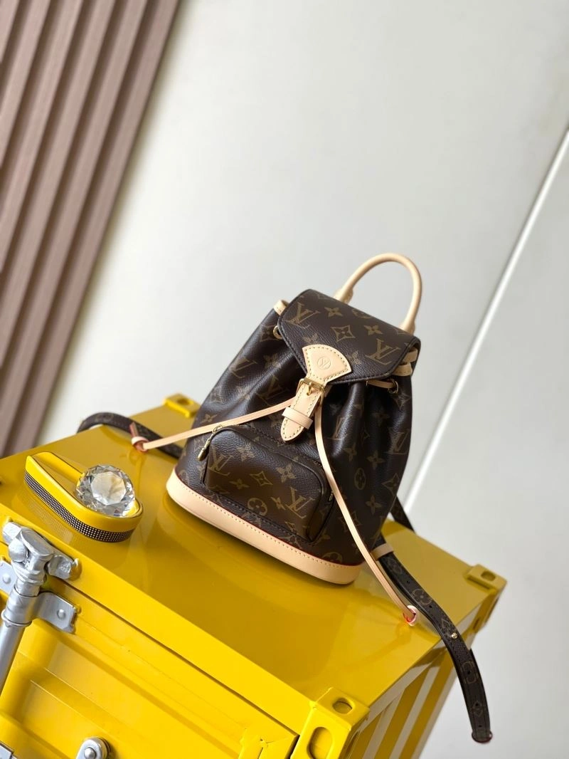 Louis Vuitton Backpacks Sporty 93711