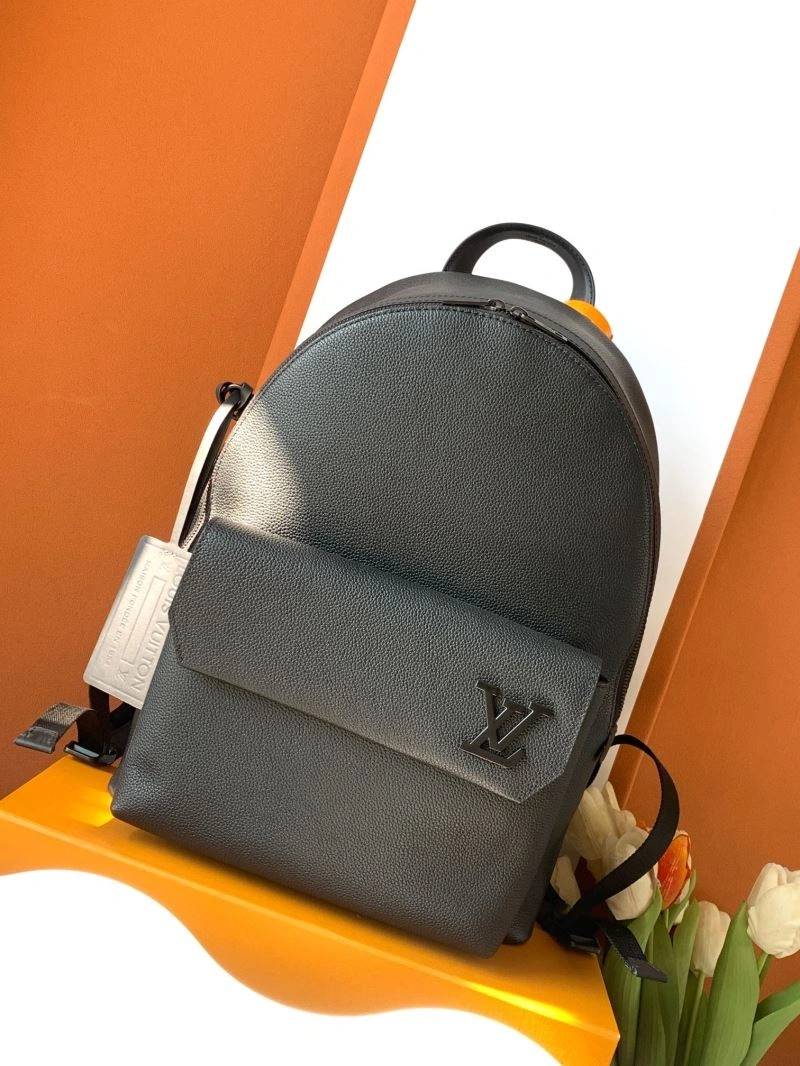 MoistureWicking Louis Vuitton Backpacks 93681
