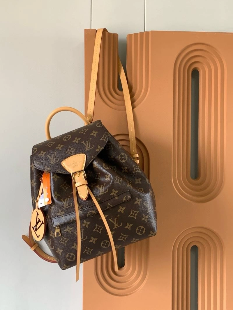 Louis Vuitton Backpacks Lightweight 93676