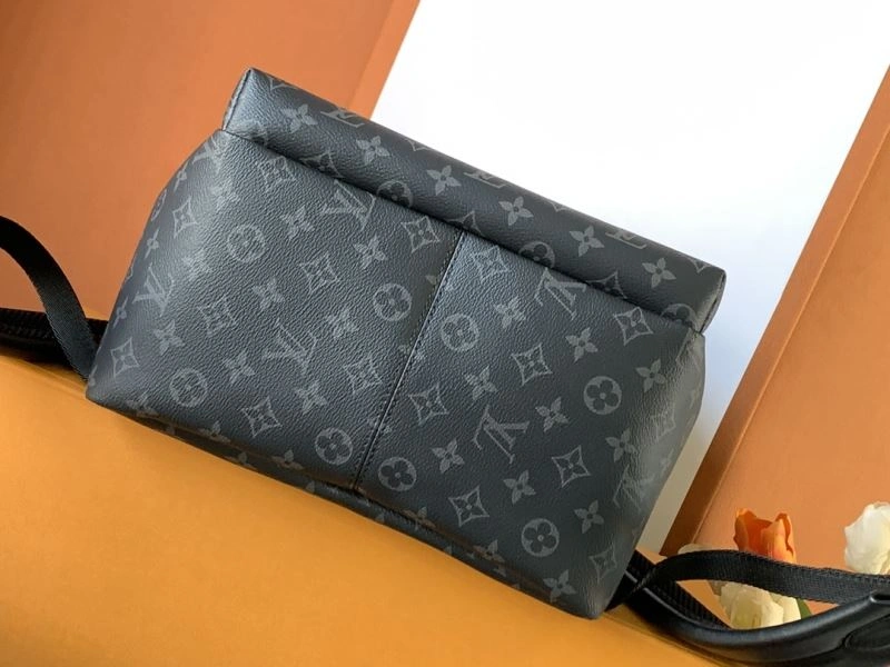 Louis Vuitton Backpacks Lightweight 93673