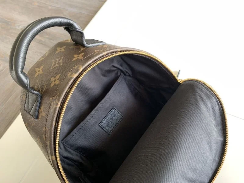 Louis Vuitton Backpacks FashionForward 43463