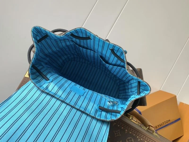 Louis Vuitton Backpacks Breathable 43426