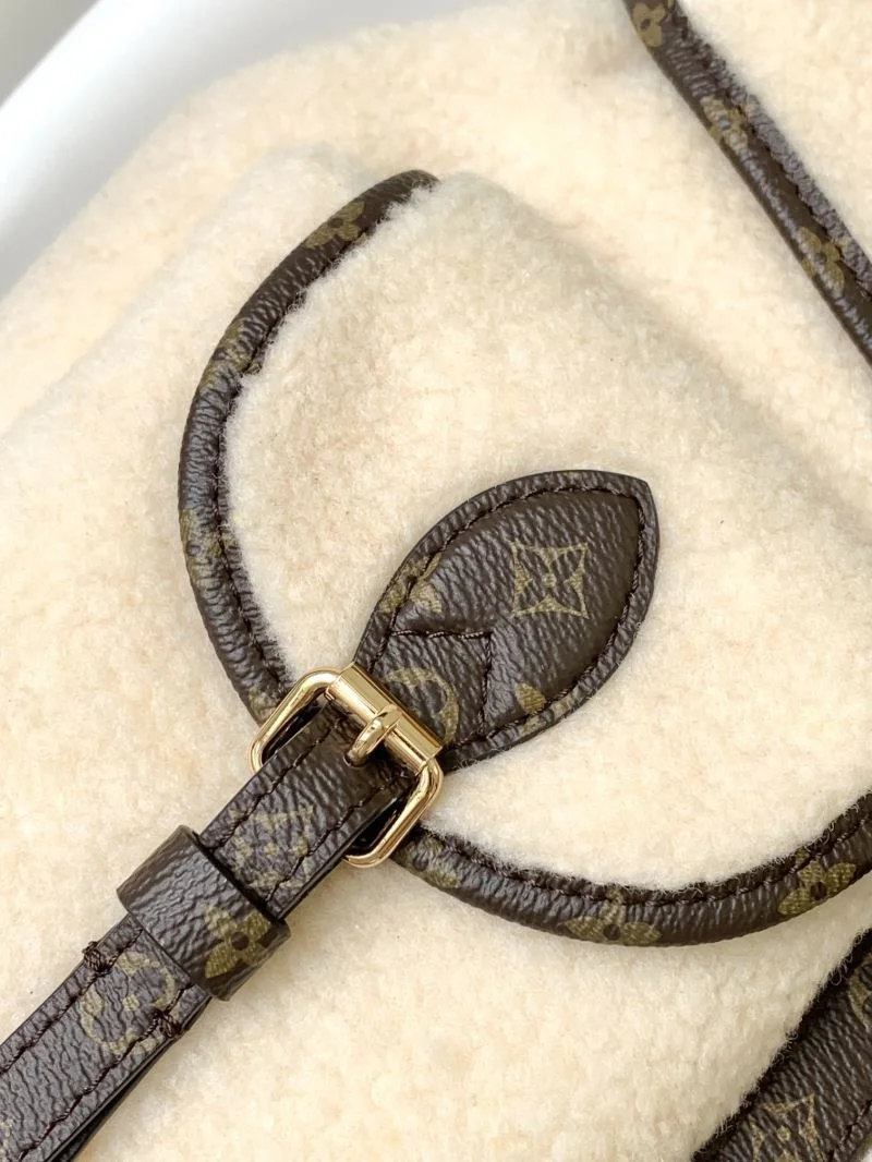 OdorResistant Louis Vuitton Backpacks 43416