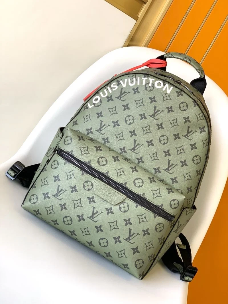 Louis Vuitton Backpacks Snug 43430