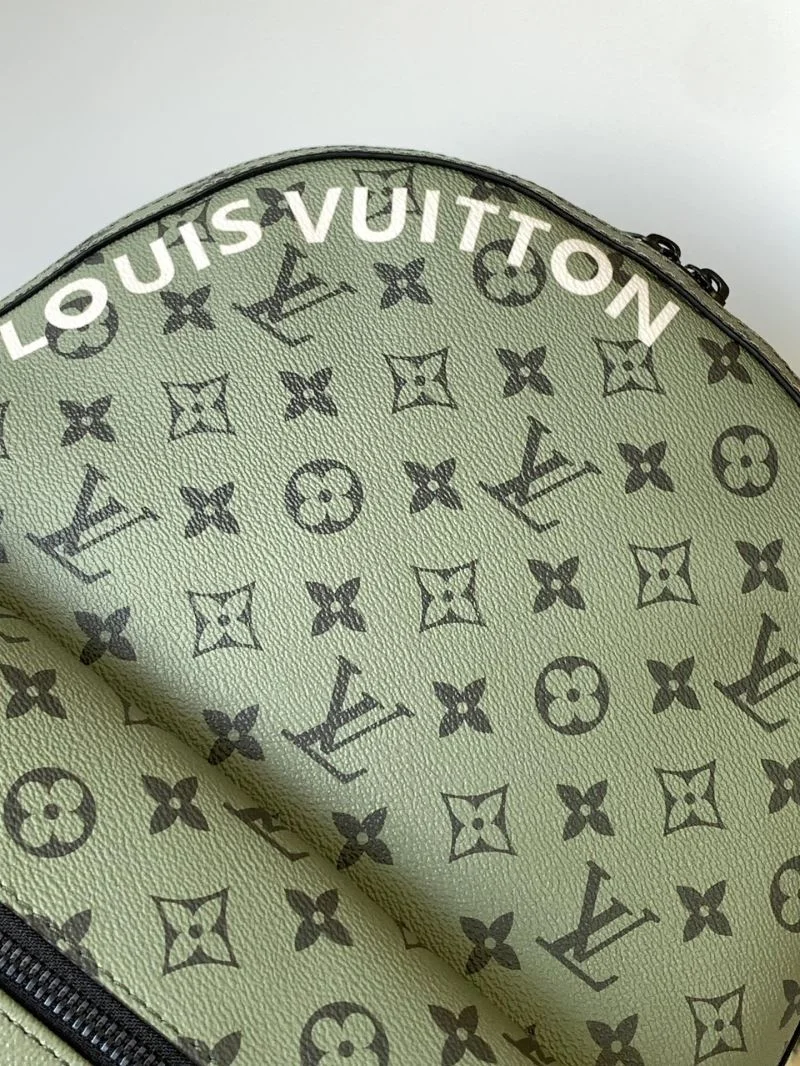 Louis Vuitton Backpacks Snug 43430