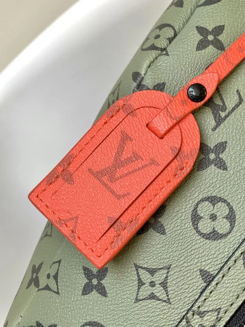Louis Vuitton Backpacks Snug 43430