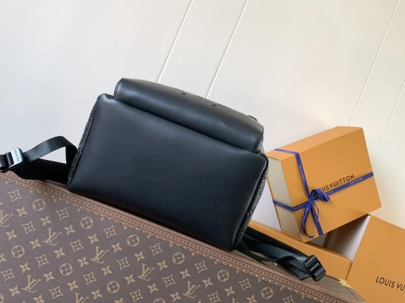 Louis Vuitton Backpacks Bright 43401