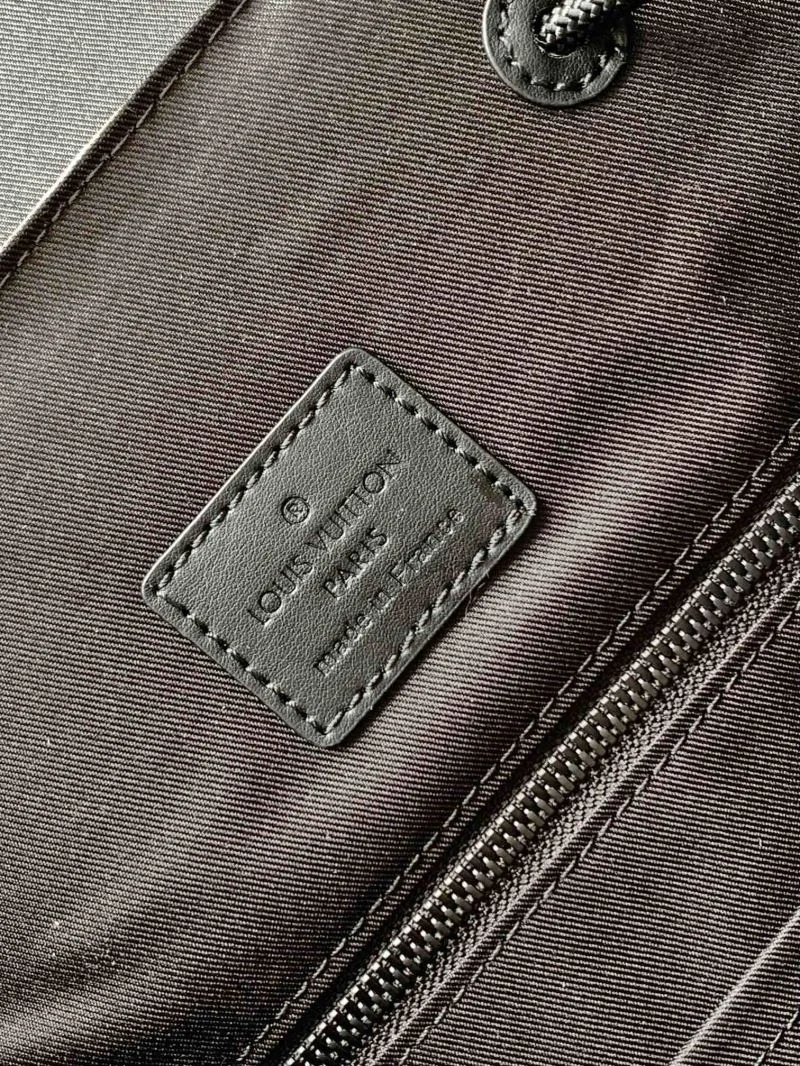 Contemporary Louis Vuitton Backpacks 43217