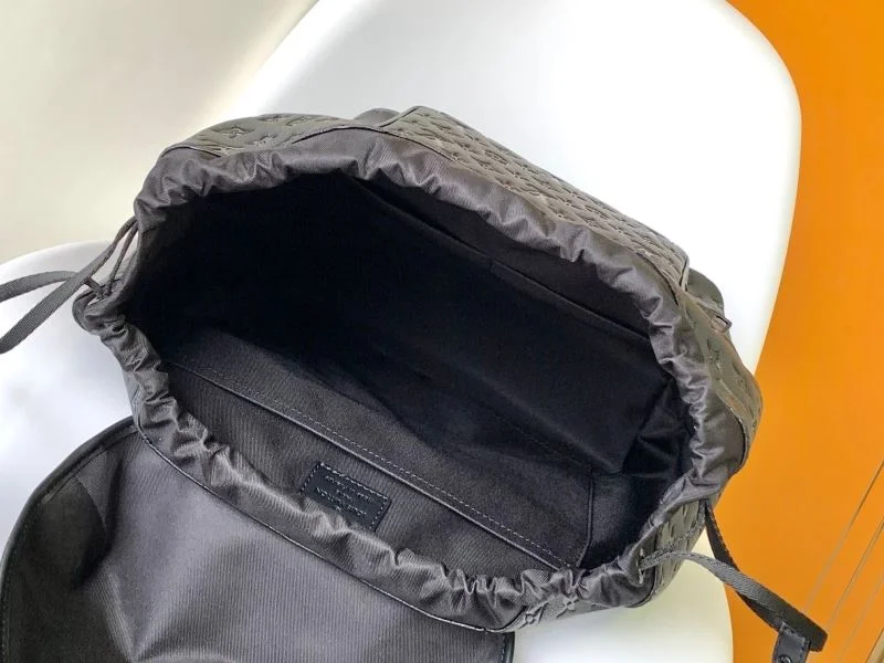 WellDesigned Louis Vuitton Backpacks 43205