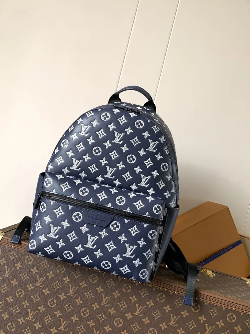 Louis Vuitton Backpacks Modern 43180