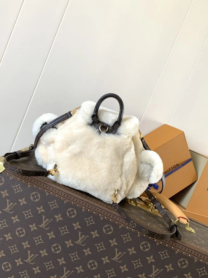 Louis Vuitton Backpacks Trendy 43224