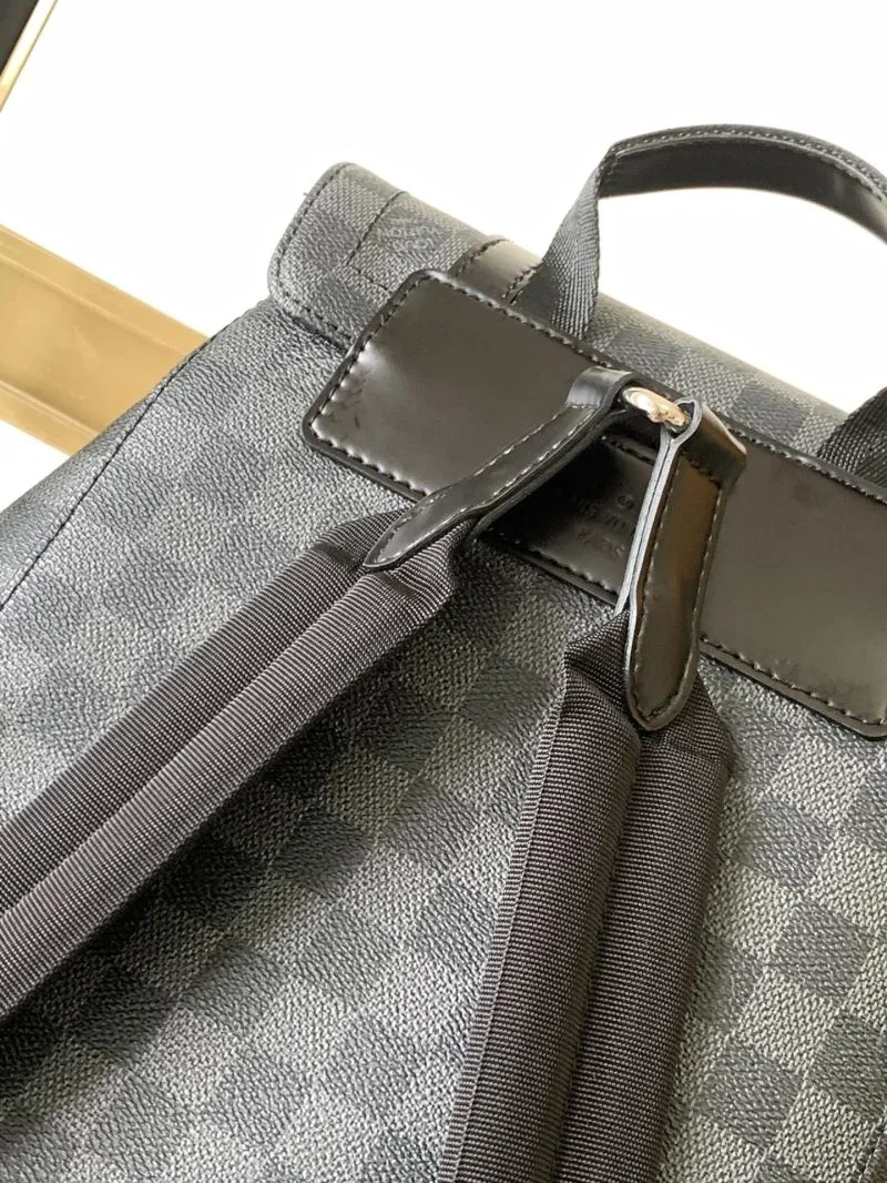 Lightweight Louis Vuitton Backpacks 43184