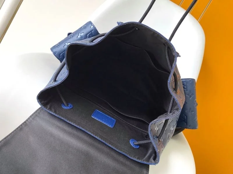 Snug Louis Vuitton Backpacks 43170