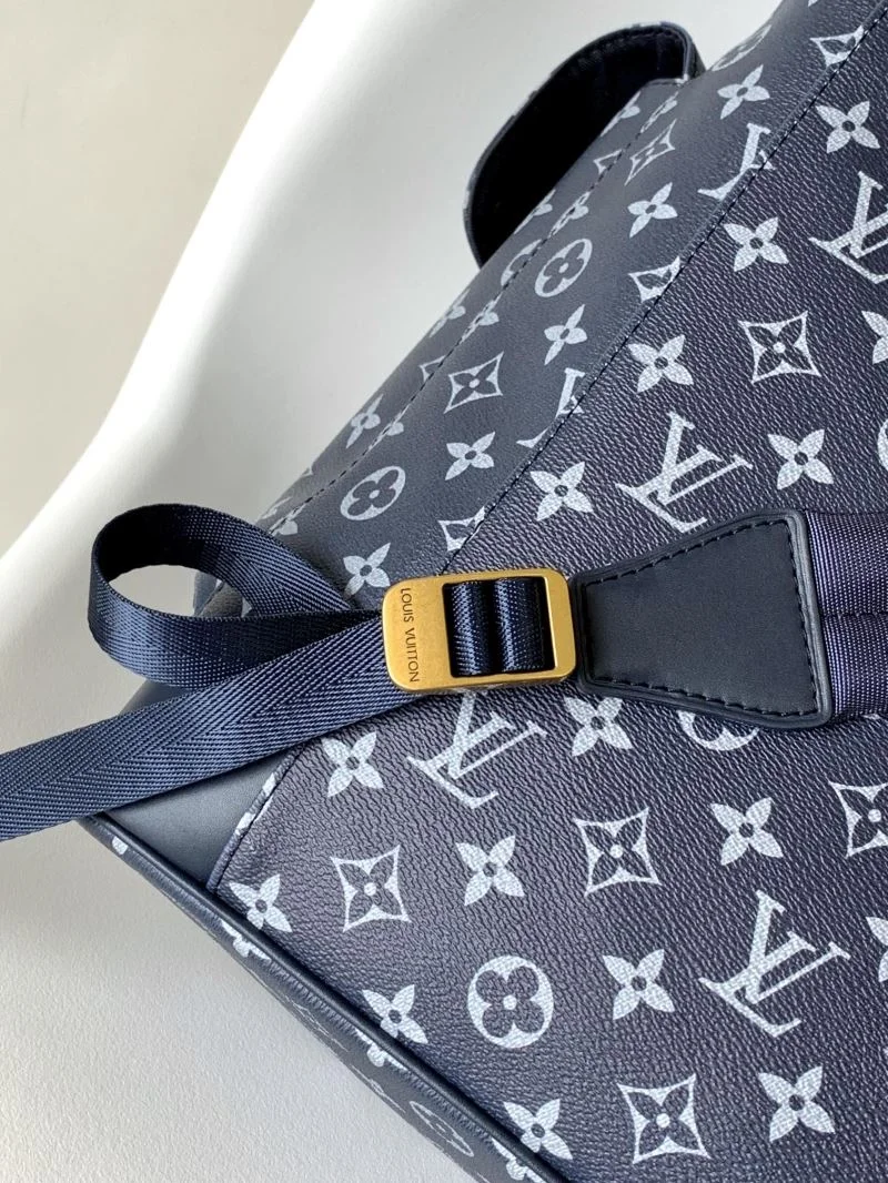 Louis Vuitton Backpacks Flexible 43175