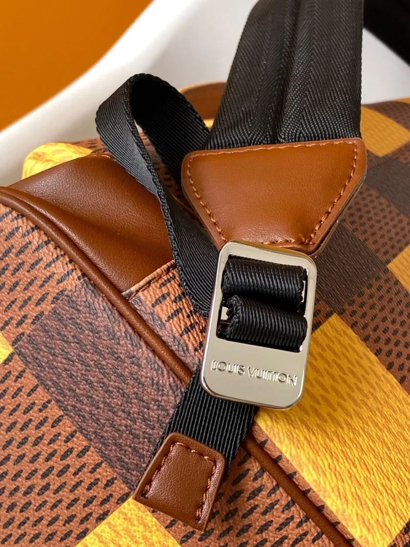 WaterResistant Louis Vuitton Backpacks 43182