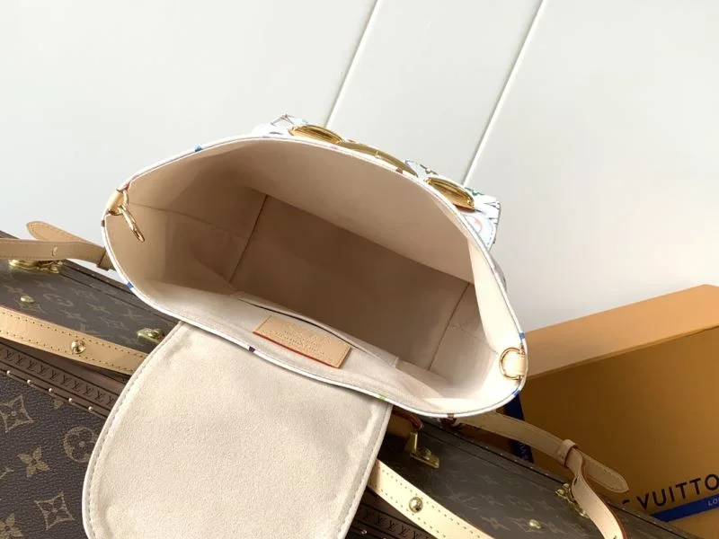 Practical Louis Vuitton Backpacks 43255