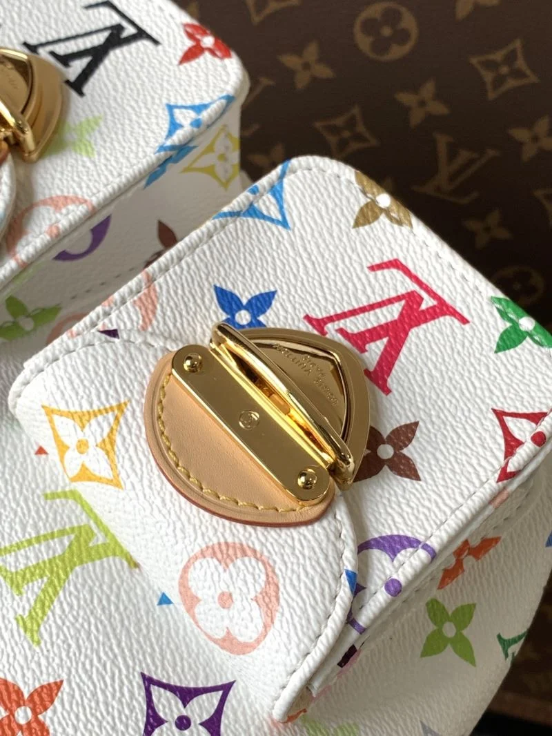 Practical Louis Vuitton Backpacks 43255