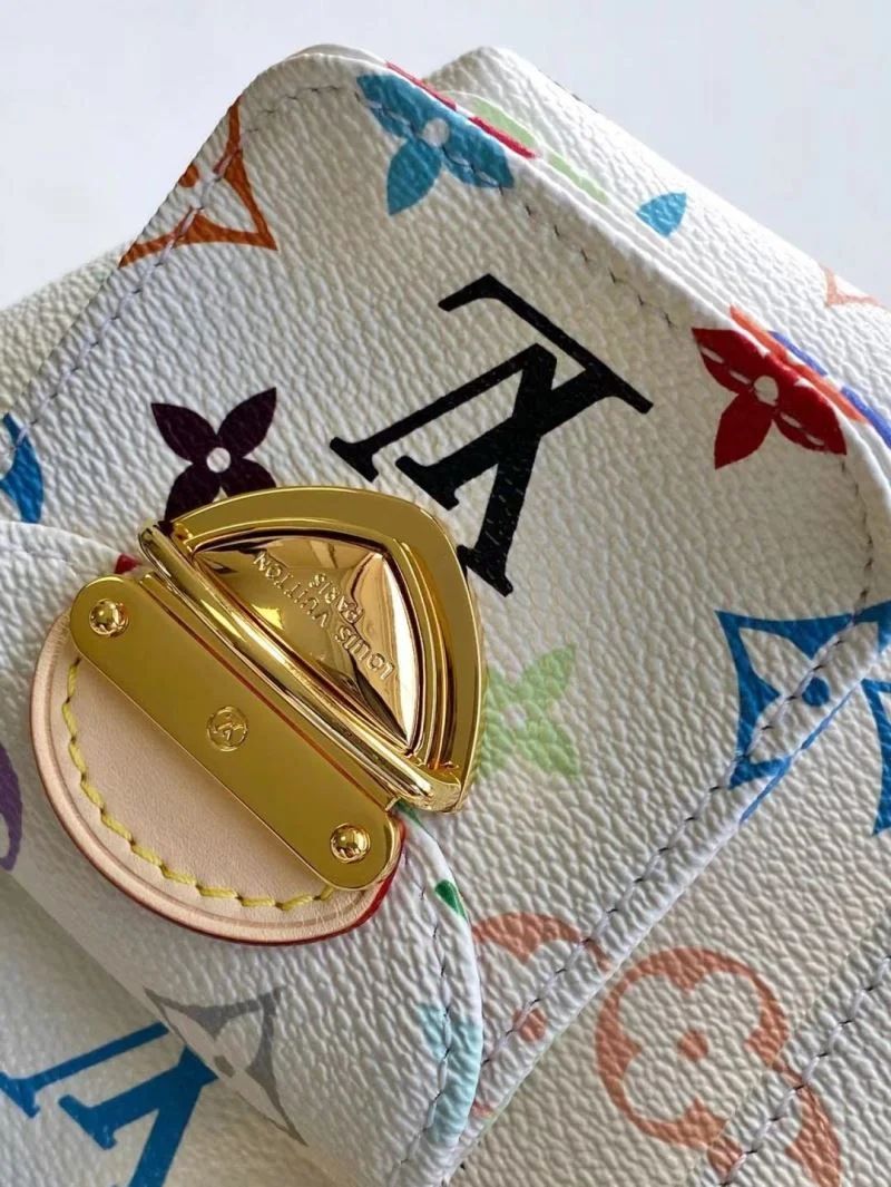 Louis Vuitton Backpacks RelaxedFit 43174