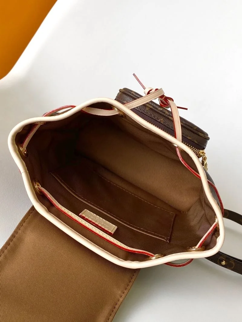 Louis Vuitton Backpacks EyeCatching 43147