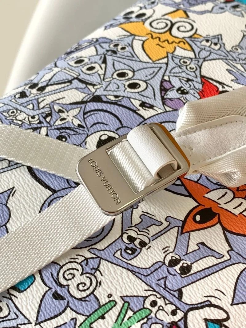 Louis Vuitton Backpacks FashionForward 43145