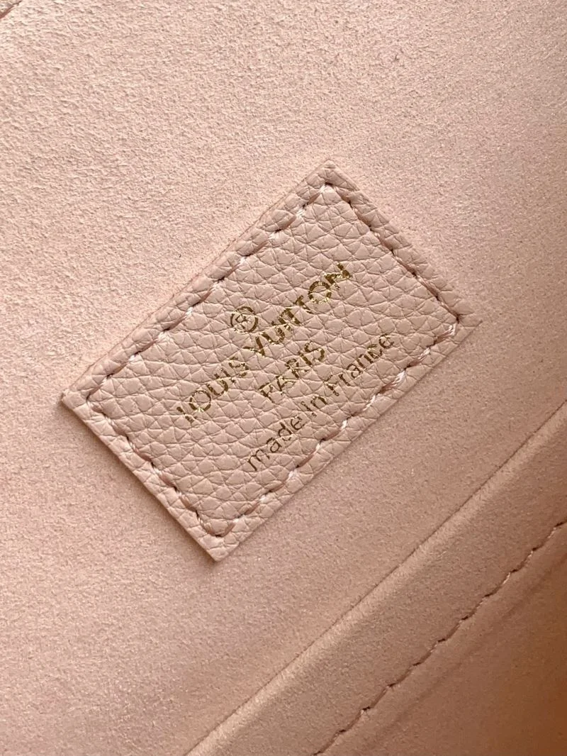 Louis Vuitton Backpacks GoAnywhere 43131