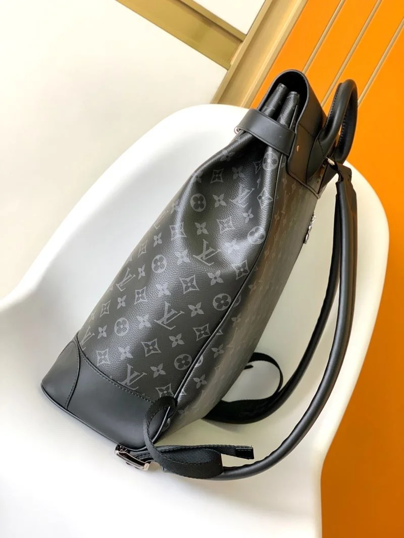 Louis Vuitton Backpacks Comfortable 43136