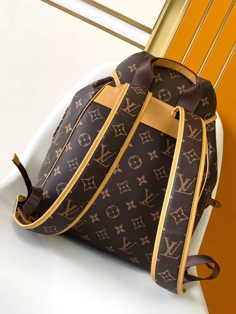 MoistureWicking Louis Vuitton Backpacks 43118
