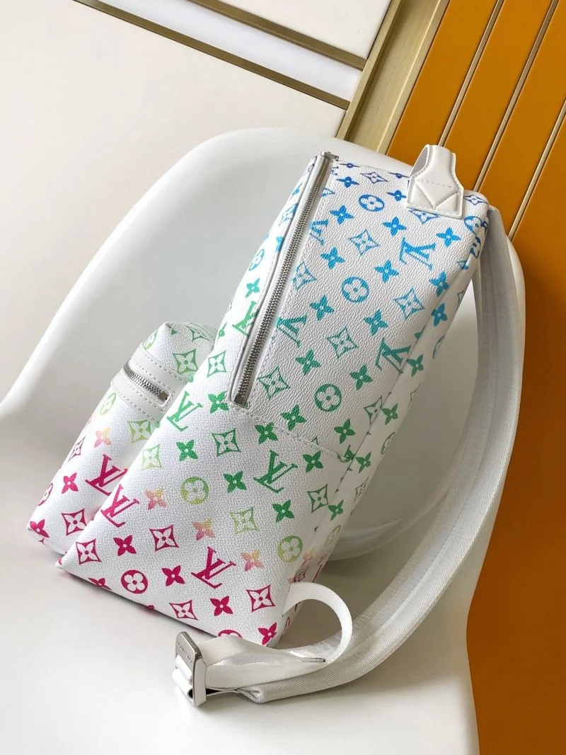 Louis Vuitton Backpacks StreetReady 43106