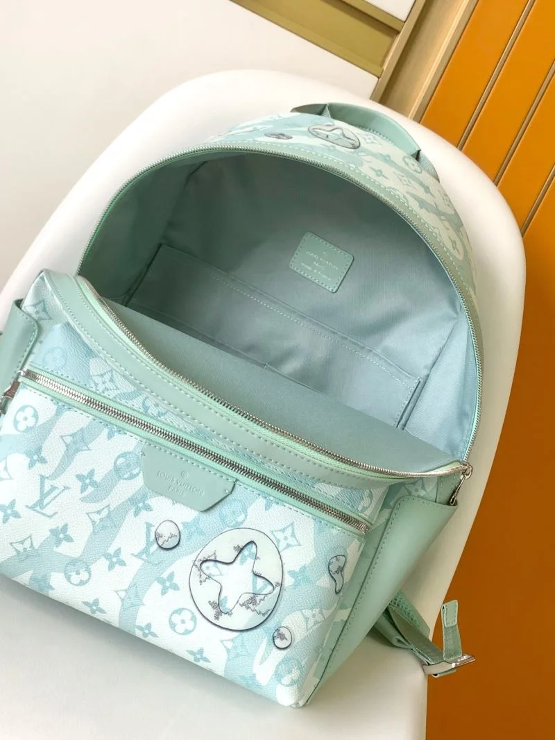 HighPerformance Louis Vuitton Backpacks 43154