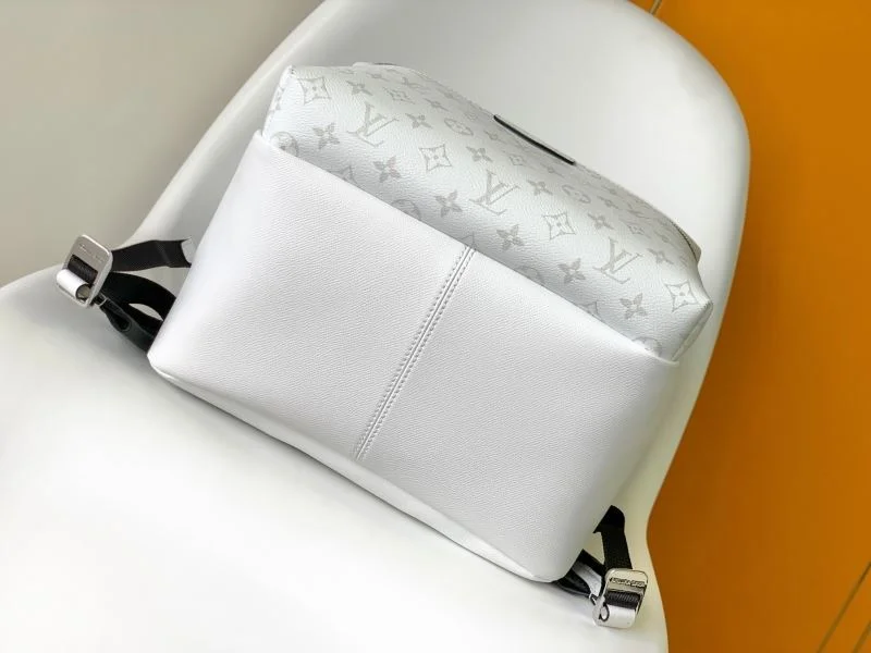 Louis Vuitton Backpacks FastDry 43105
