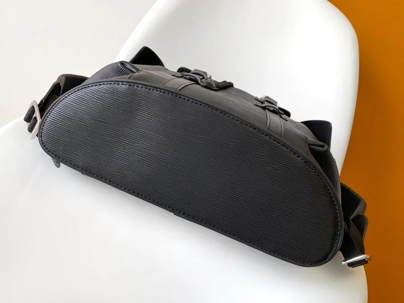 Louis Vuitton Backpacks Soft 43152