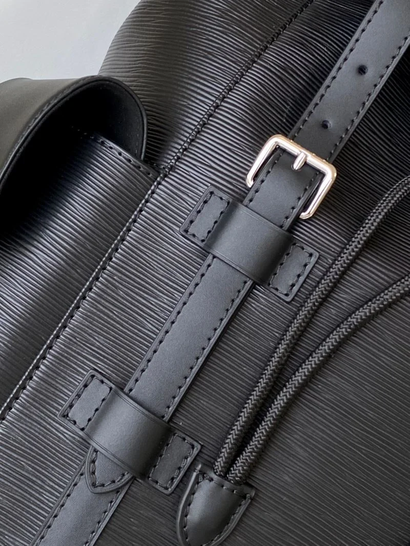 Louis Vuitton Backpacks Soft 43152