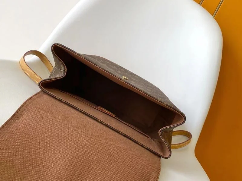 Bold Louis Vuitton Backpacks 43135