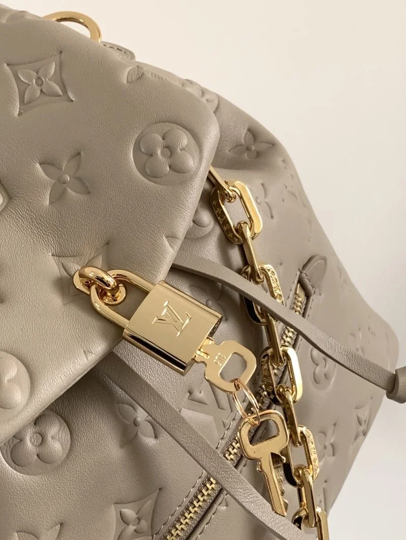 Louis Vuitton Backpacks Colorful 43097