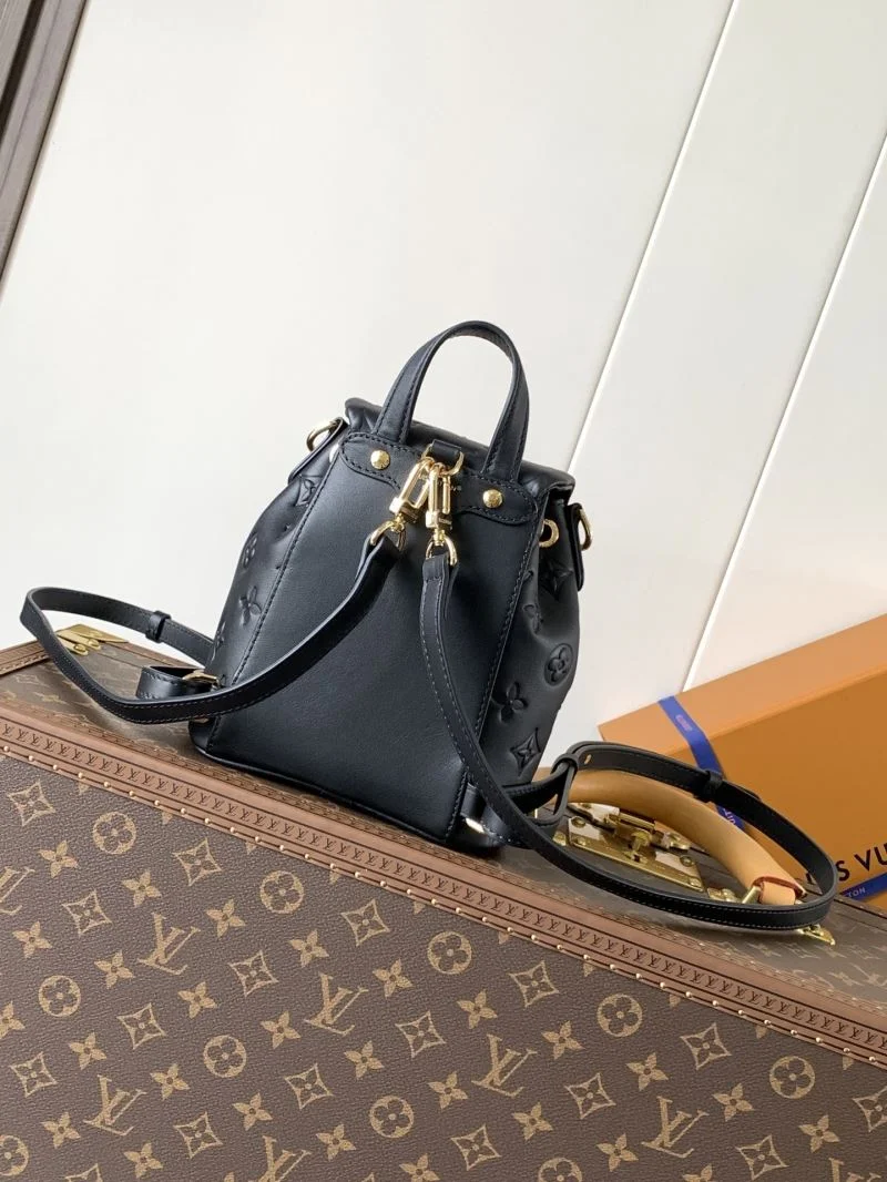 Louis Vuitton Backpacks Seasonal 43091