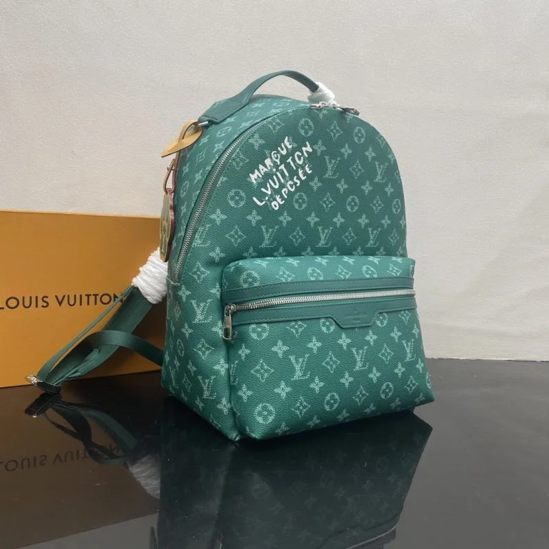 Louis Vuitton Backpacks Snug 41809
