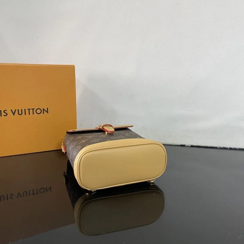 Louis Vuitton Backpacks Lightweight 41656