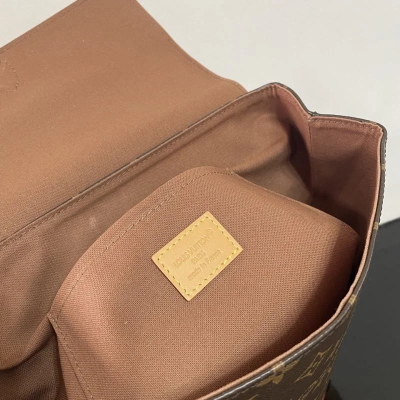 Louis Vuitton Backpacks Reliable 41708