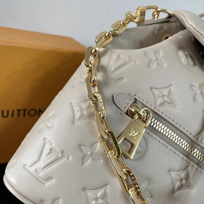 Louis Vuitton Backpacks Modern 41658