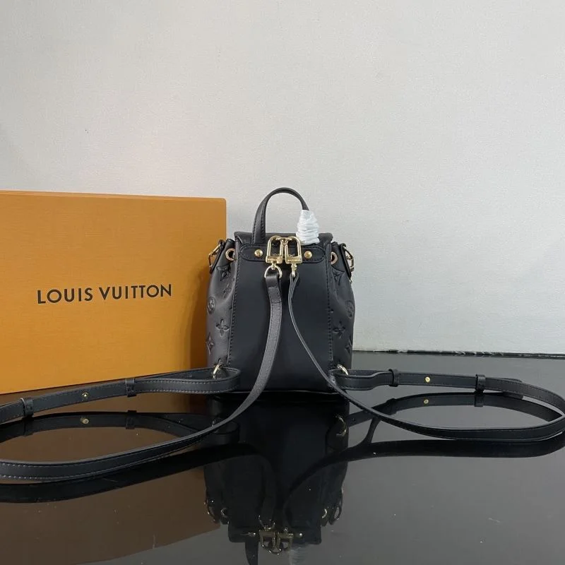 Louis Vuitton Backpacks UrbanChic 41645