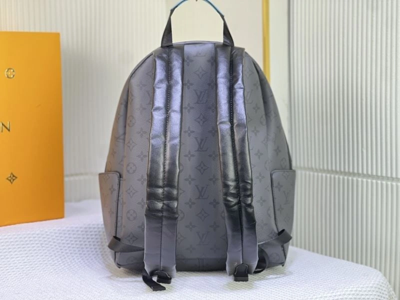 Louis Vuitton Backpacks MoistureWicking 88660