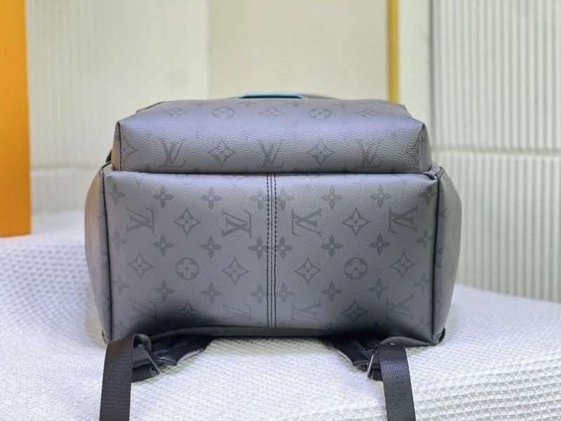 Louis Vuitton Backpacks MoistureWicking 88660