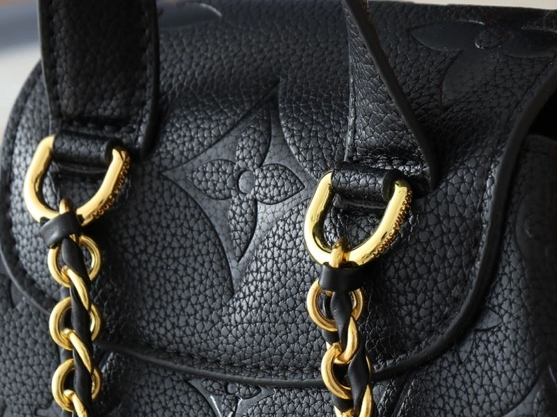 Louis Vuitton Backpacks FreshLook 88659